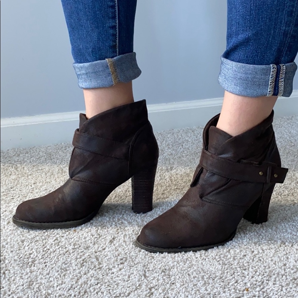 Crown vintage heeled booties